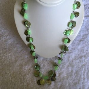 ✨NEW✨ Green Seashell and Stone Necklace